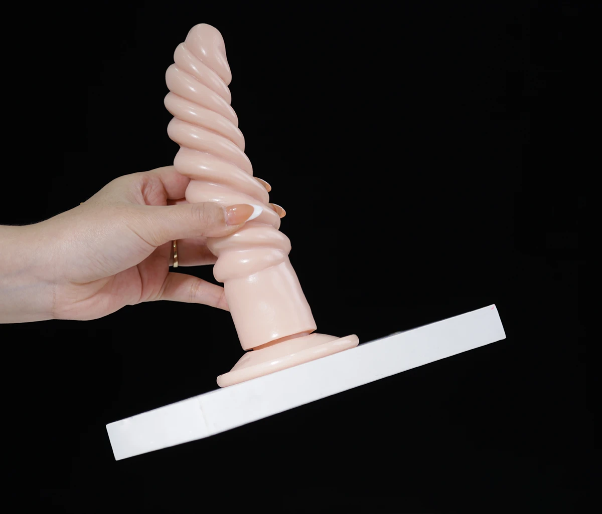 Dương vật giả Magic Eyes Winding Stick cu giả dạng xoắn kích thích mạnh mẽ